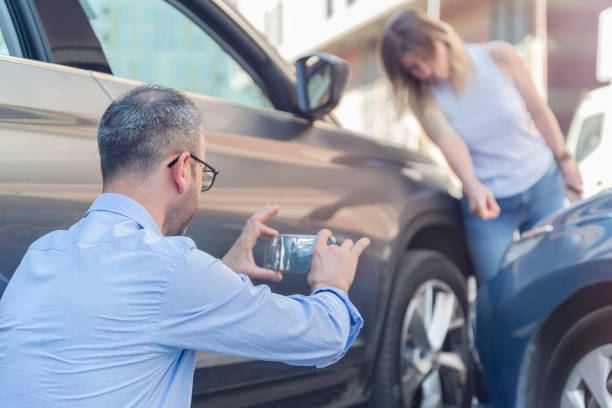 Professional Car Insurance Near Me technician working in Summit, WA